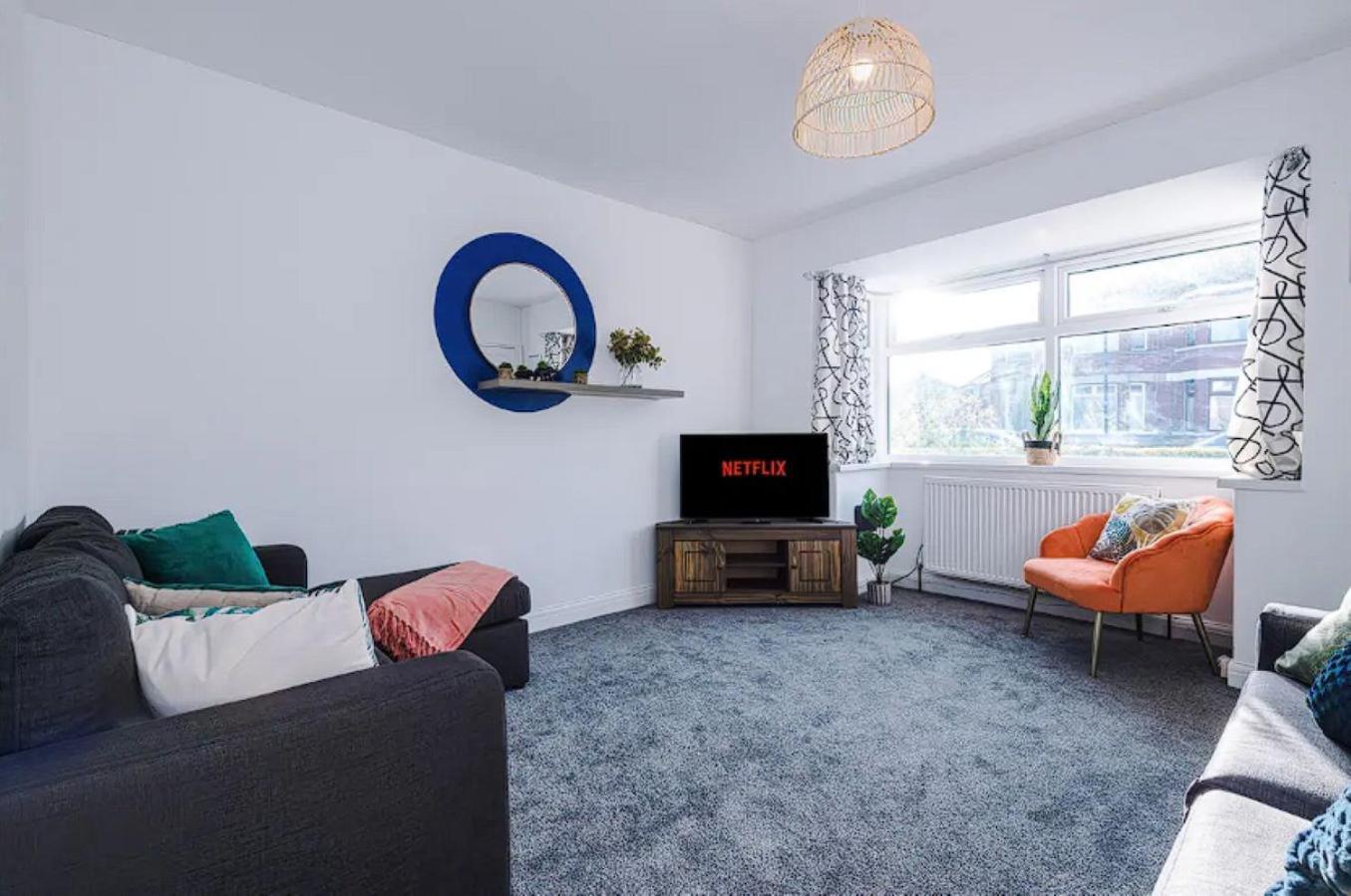 Charming And Modern 3br Steps Away From Center Casa vacanze York